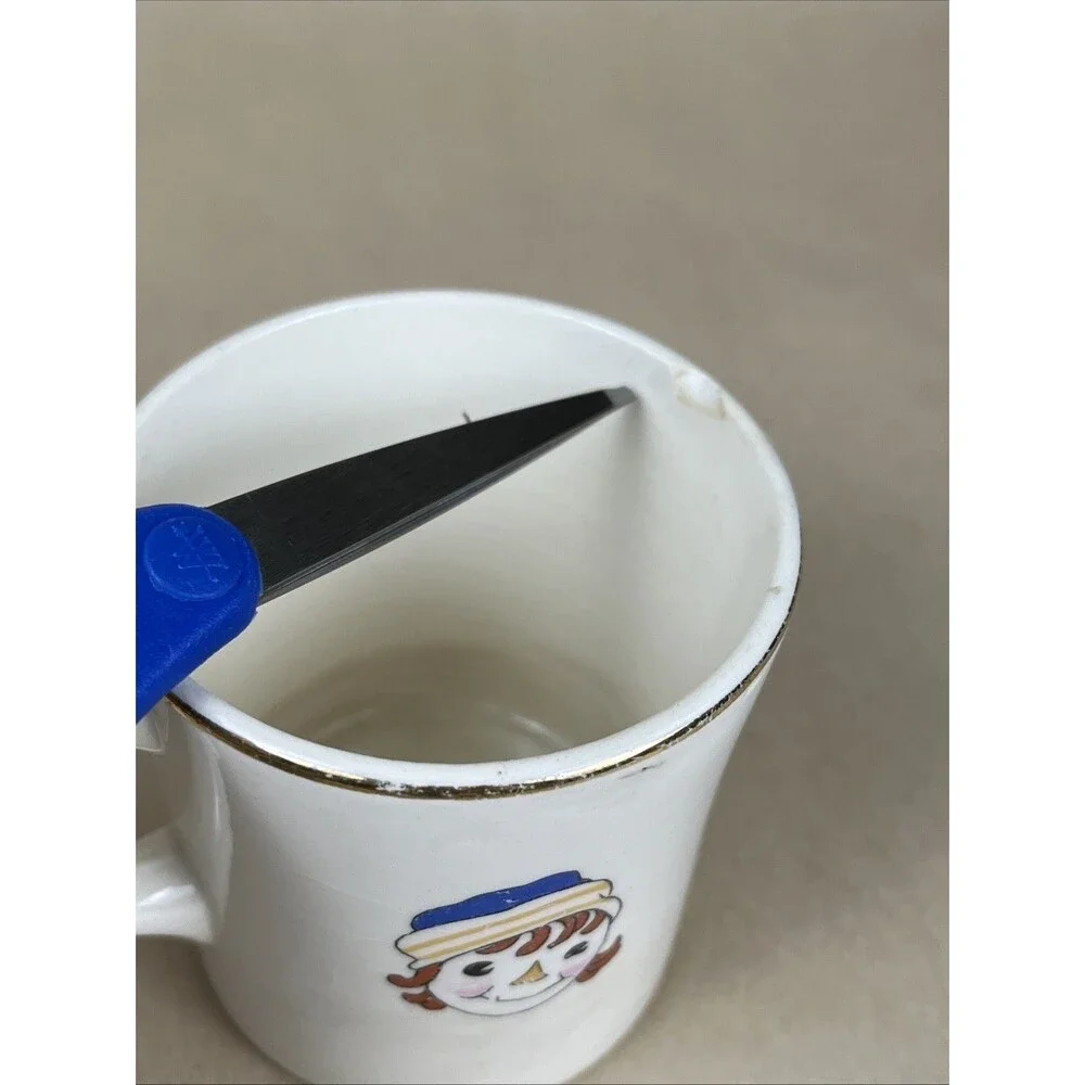 JOHNNY GRUELLE mug tall